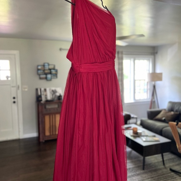 ASOS Burgandy Midi Tulle Bridesmaid’s Dress - Picture 6 of 6